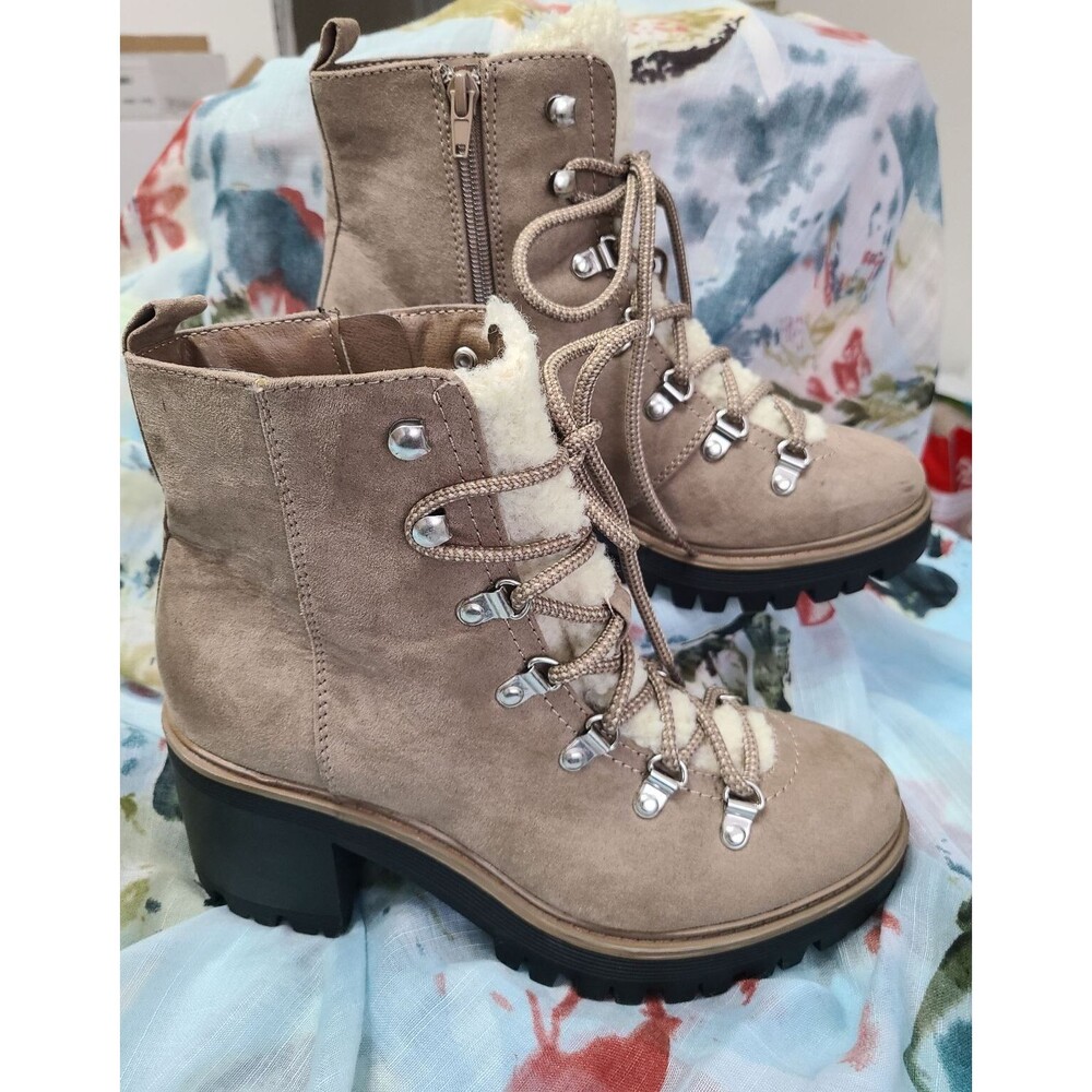 Esprit Flynn Bootie Women's Size 8M Mushroom Gray Faux Leather Lace Up